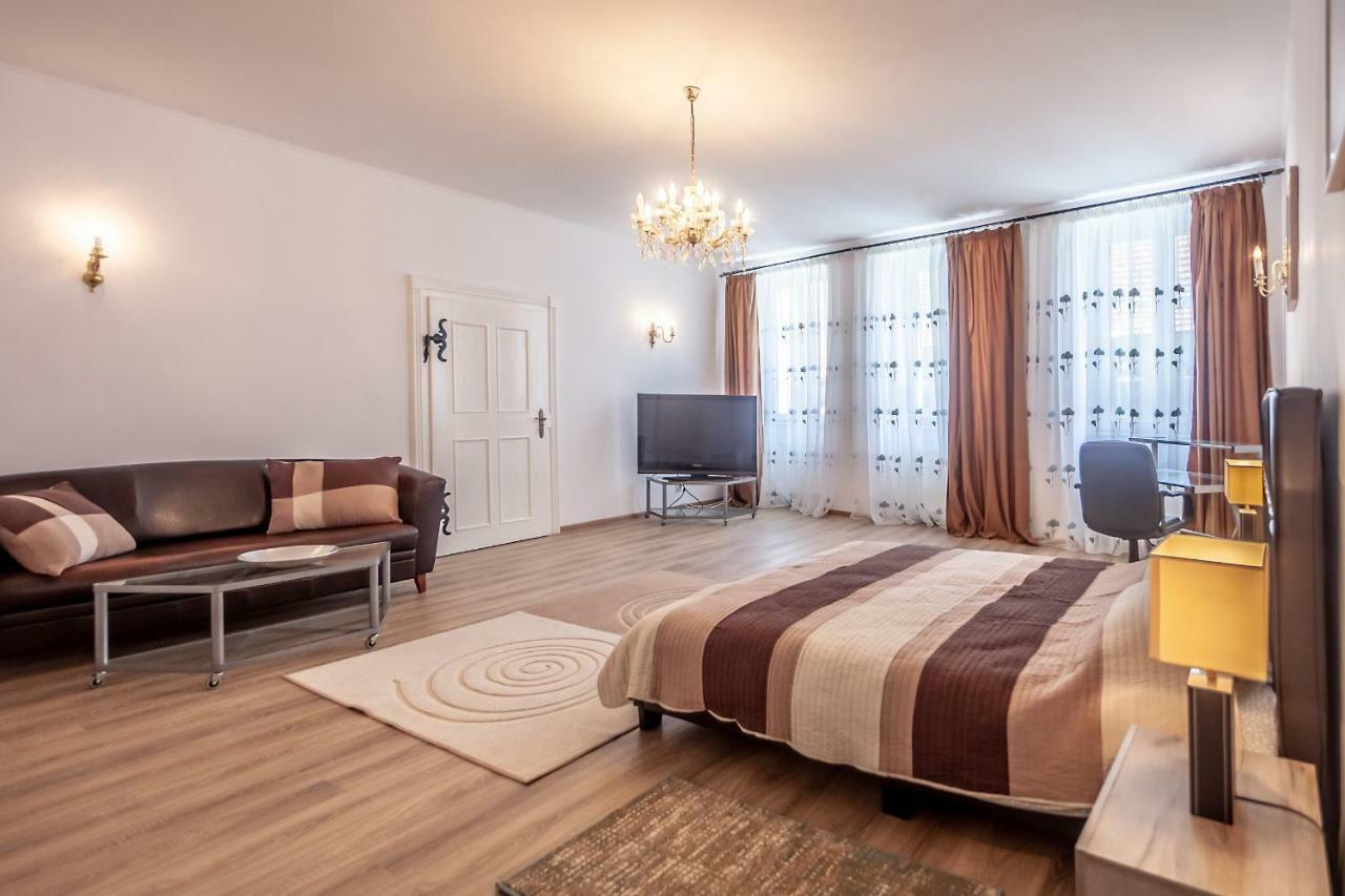 Kostas Apartments Brašov Exteriér fotografie