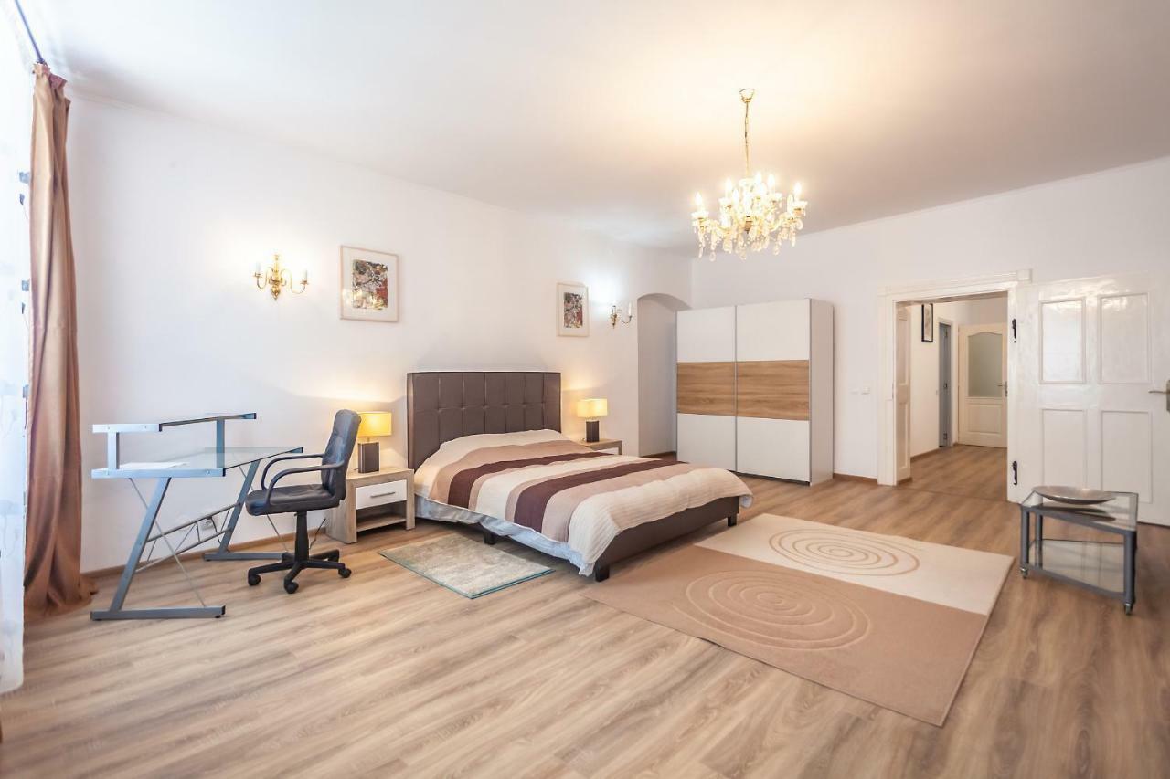 Kostas Apartments Brašov Exteriér fotografie