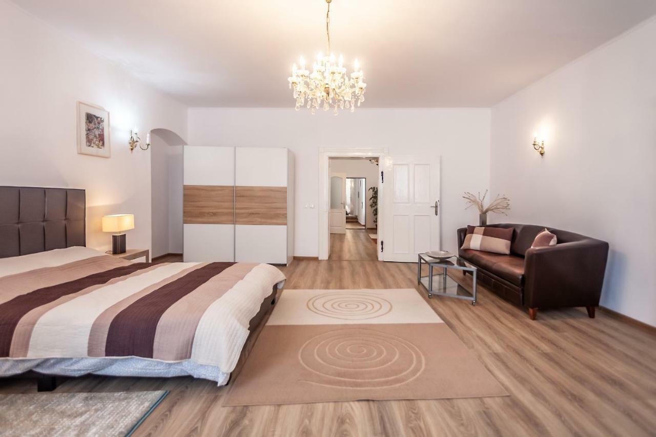 Kostas Apartments Brašov Exteriér fotografie